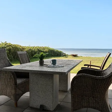 3 Bedroom Lovely In Сasa de vacaciones